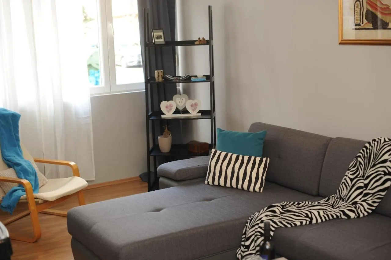 Santa Apartment Zadar 0*,  Croatia