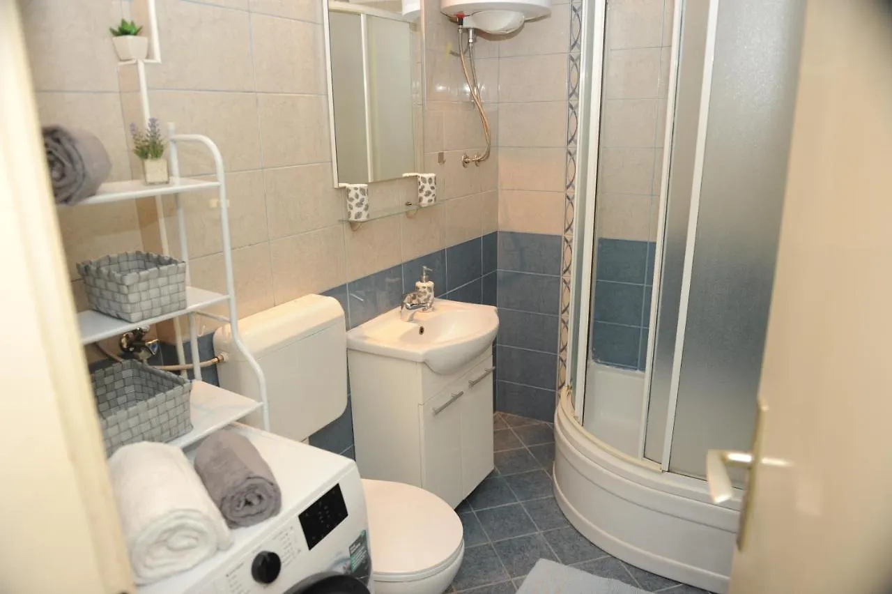 Santa Apartment Zadar 0*,  Croatia